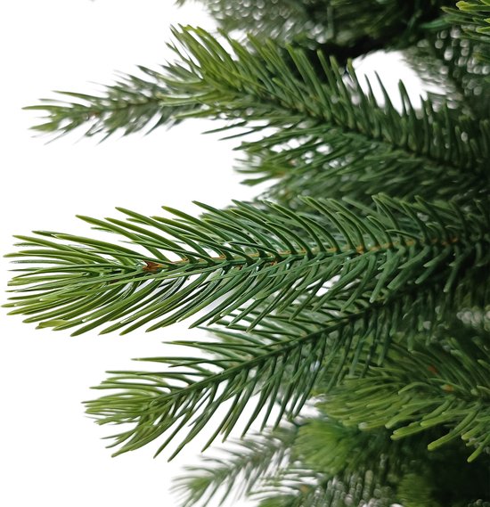 Wintervalley Trees – Kunstweihnachtsbaum „Lucas“ – 92 x 150 cm – Grün