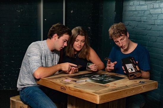 Escape Room The Game Basisspiel 2 – Denksportaufgabe – Inklusive Decoder und 4 Abenteuern