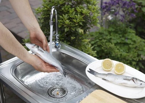 Camping/Outdoor Inox Tisch mit Spülbecken und Wasserhahn 100x77x50cm