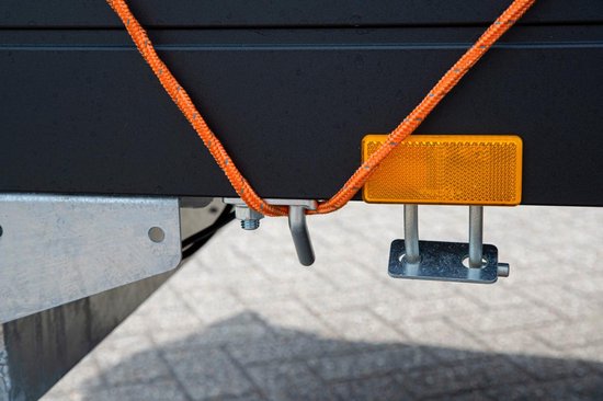 BLACK+DECKER Zurrgurt 15 Meter - Inkl. Zurrgurt Oproller - Zurrgurt - Transportseil - Elastisches Seil - mit reflektierenden Teilen - Transportmanagement - Nylon/ Kunststoff - Orange/Schwarz