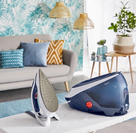 Tefal - Pro Express Protect GV9221 - Dampferzeuger - 2600W - 7,6 Bar Dampfdruck - 550 g/min Dampfstoß - Durilium AirGlide Bügelsohle - 1,8L abnehmbarer Wassertank - Automatische Abschaltung - Anti-Kalk-System