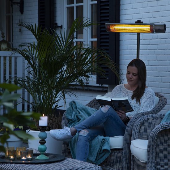 VONROC Atmosphärischer Terrassenheizer - Marsili 2000W - Hoher Wirkungsgrad - Silber - Blendarme Glühbirne - 2 Heizstufen - Mit Fernbedienung
