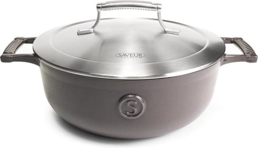 Saveur Selects - Voyage Kasserolle - Ø25 cm - Gusseisen - PFAS-frei - Induktion - Grau