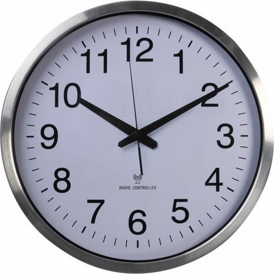 Perel Wanduhr, rund, analog, 50 cm, funkgesteuerte Zeitanzeige (DCF), Aluminium, silber