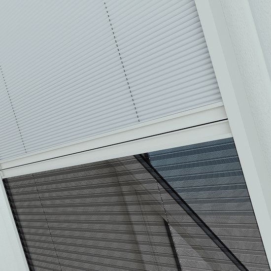 Livn Duoplisse Insektenschutz Plus 114 x 160 cm Weiß – Insektenschutz und Verdunkelung in einem für Dachfenster – Einfach auf Maß anzupassen – Für eine maximale Öffnung von 109 x 155 cm