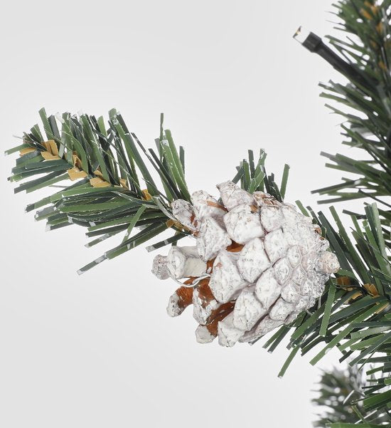 Black Box Trees Creston Set aus 2 Weihnachtsbäumen und 1 Kranz mit LED-Lichtern - Grün