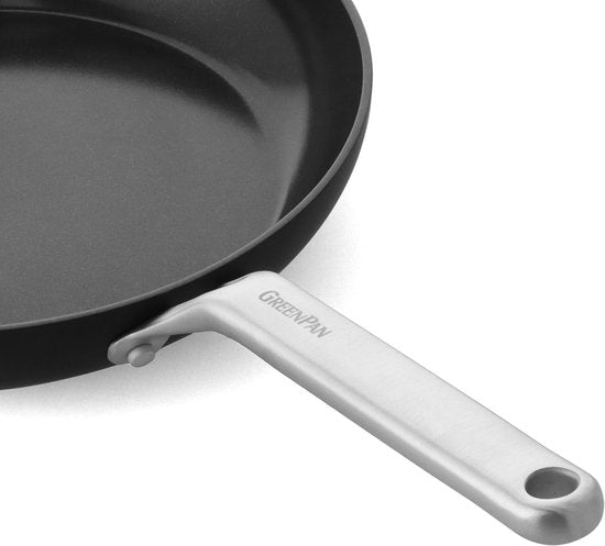 Greenpan Omega Keramik-Induktionspfanne mit Deckel, 30 cm – PFAS-frei – Induktionspfanne – Induktions-Bratpfanne – Spülmaschinenfest – Ofenfest bis 200 °C - Kratzfest – Stapelbar – Aluminium – Schwarz