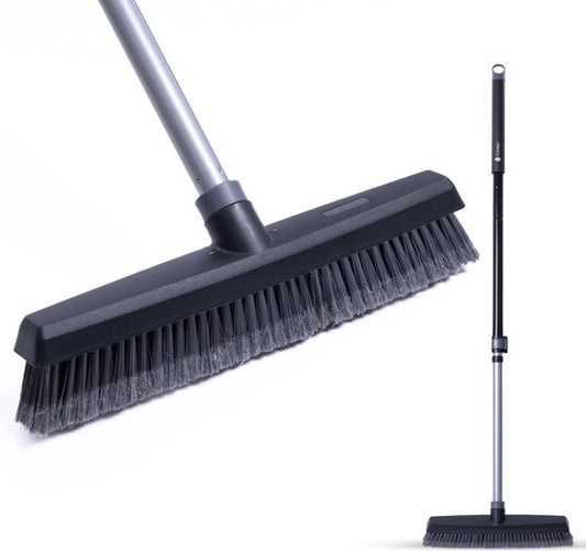CLEANLY Besen Indoor und Outdoor mit Teleskopstiel 115-142 cm - Besen mit Stiel - Straßenbesen - Raumbesen - Raumkehrer - Weicher Besen - Innenbesen - Breite 35 cm - Schwarz, Grau