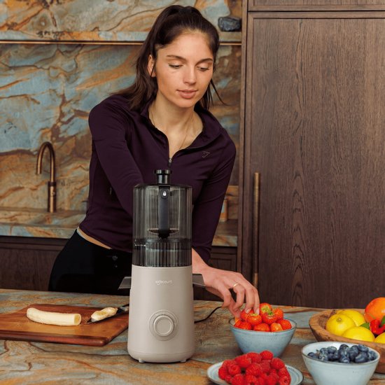 Safecourt Kitchen Slow Juicer XXL - leistungsstarker Motor [Vorschneider & Kaltpress-Technologie] - einfache Reinigung - BPA-frei - Entsafter Beige
