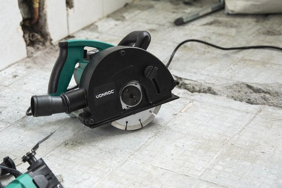 VONROC - Mauernutfräse - Inkl. 2 Diamantscheiben & Aufbewahrungstasche - Schlitzmaschine - 1700W - Ø150MM - schwarz/grün