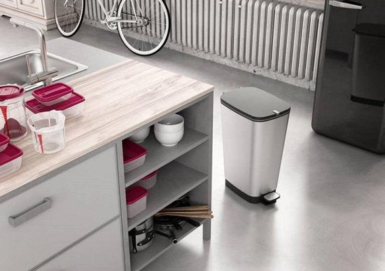 Kis Chic Bin - Mülleimer - 30 Liter Fassungsvermögen - geruchsneutrales Design - Stahl