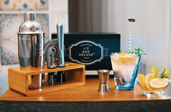BarDeluxe® Cocktail Set - 13-teilig - Cocktail Shaker 750 ml mit Bambusständer, Rezeptbuch & Whiskey Stones - Luxus-Geschenkpaket