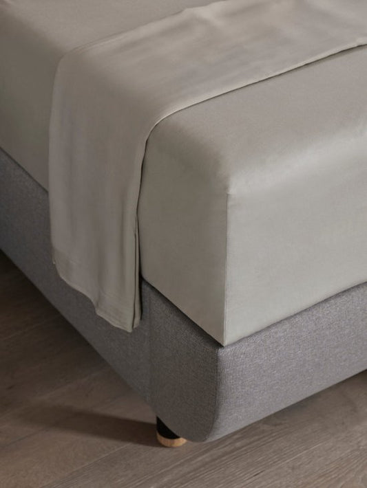 Home by TEMPUR® Spannbetttuch - Natur - 90 x 200 x 30 cm - Seidenweiches Bambus - Spannbetttuch bügelfrei - trocknergeeignet