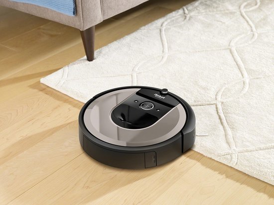 iRobot Roomba i6 Staubsaugerroboter - Intelligente Navigation - Sprachsteuerung - Beige/Schwarz