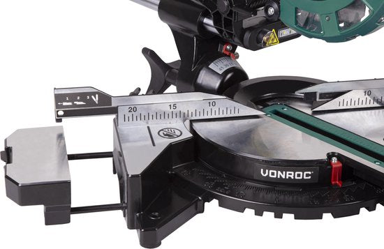VONROC Kapp- und Gehrungssäge mit Zugfunktion - 2000W - Ø216MM - LED-Beleuchtung am Werkstück - Laser für perfekte Schnittlinie - Extra Schnittbreite 340mm - Verstellbare Tischverlängerungen mit Längenanschlag - Inklusive Sägeblatt & Werkstückspanner