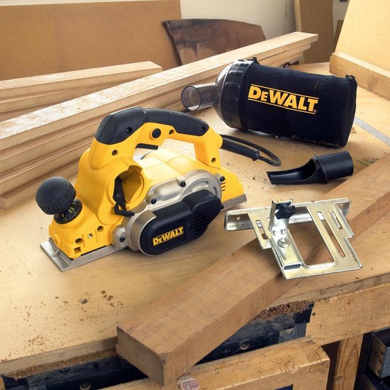 DeWalt - Hobelmaschine - 1050W - 4mm