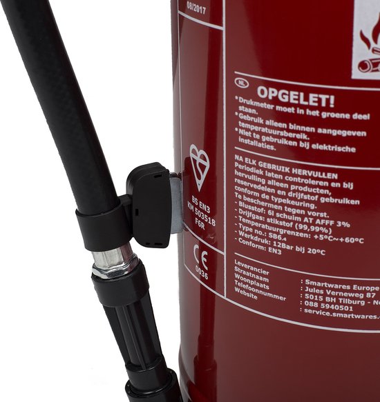 Smartwares 10.015.05 Feuerlöscher - 6 Liter - Schaum - Inklusive Aufhängevorrichtung - Brandklasse AB - BSI zertifiziert