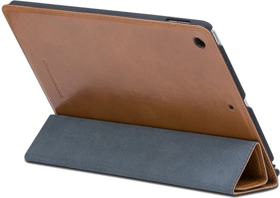 dbramante1928 - Risskov iPad Tasche (2017/2018) - 9.7 Zoll - Braunes Vollnarbenleder - Mit Standfunktion & Auto-Sleep - Handgefertigt & Langlebig - Luxuriöser Schutz