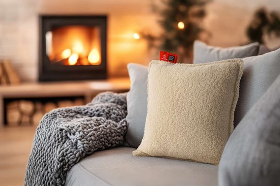 Feel Home - Wärmendes Kissen - Teddy - Off-white 45x45cm - mit 10000mAh Powerbank