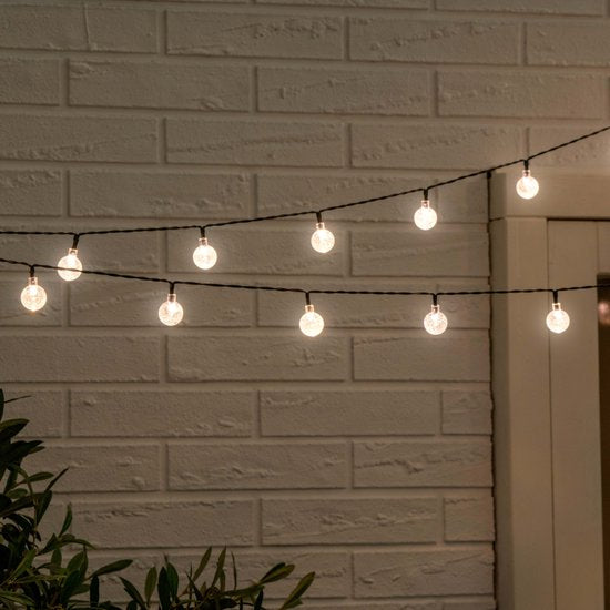 Grundig Solar-Lichtgirlande 9,35 m - 50 LED-Lichter - mit Fernbedienung