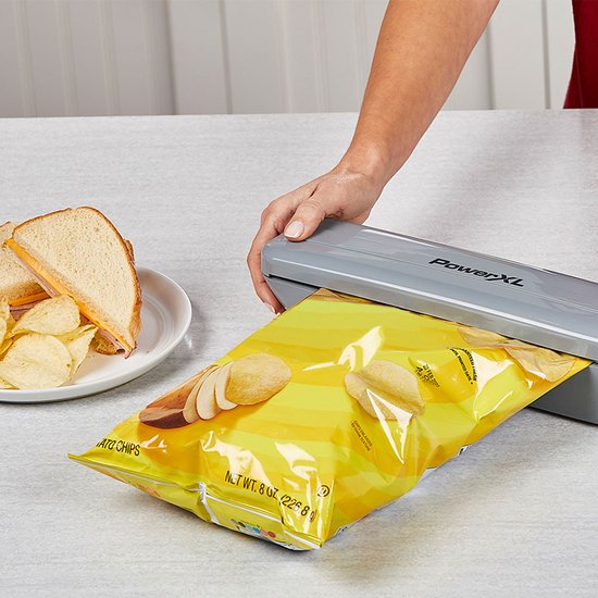 Duo NutriSealer Vakuumbehälter 2er-Set – Frischhaltung von Lebensmitteln mit Vakuumtechnik, mikrowellen- und gefriergeeignet, auslaufsicher mit Datumsanzeige