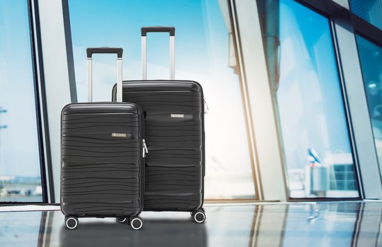 SKYCASES Travelin' Charm Handgepäck Koffer - 40L - Zahlenschloss - 35x21x54 cm - Leicht & Langlebig - Inklusive gratis Tasche - Schwarz