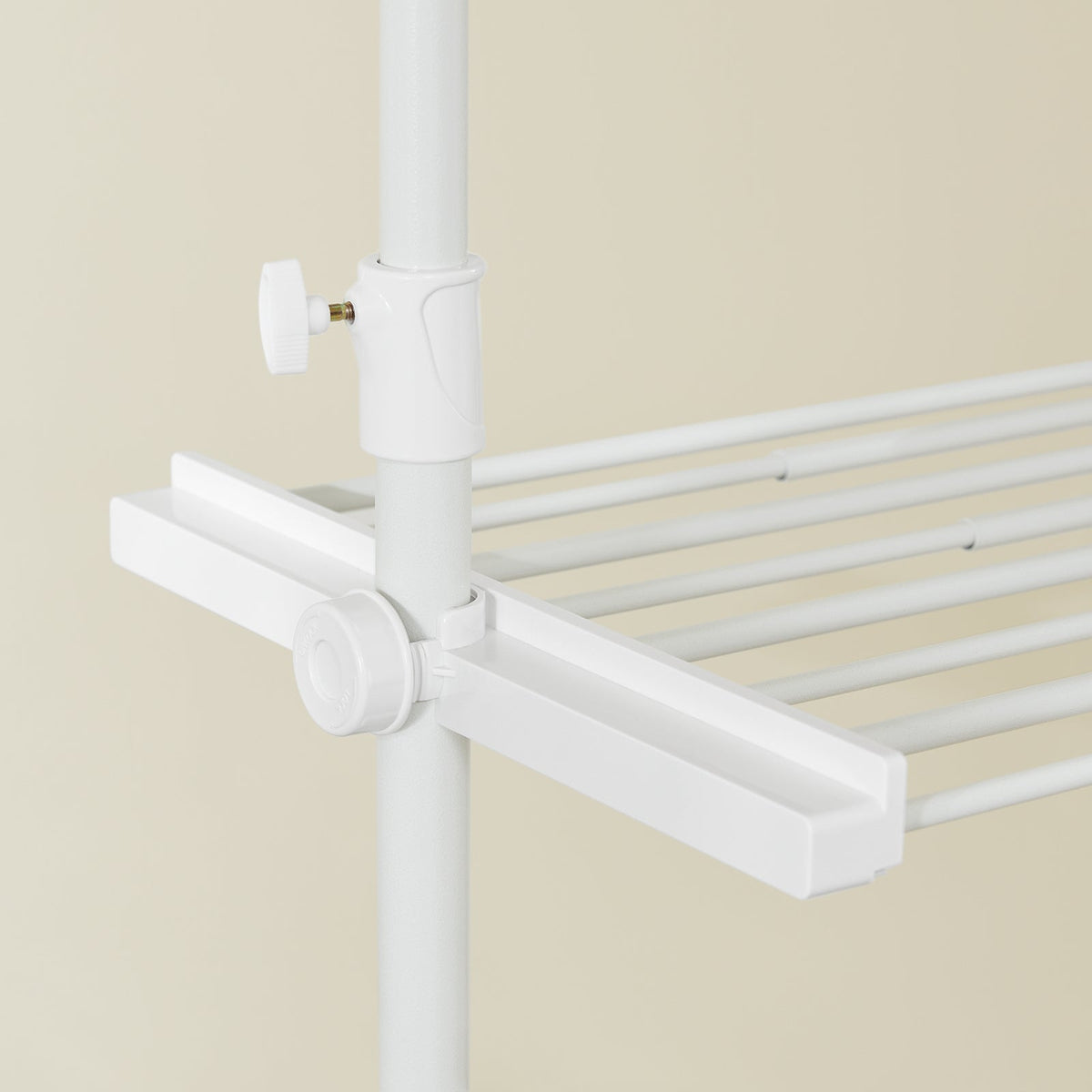SoBuy FRG34-II-W Verstellbarer Teleskop-Kleiderständer Weiß - 147-195 x 200-295 cm - Offener Kleiderschrank mit Stangen und Fachböden