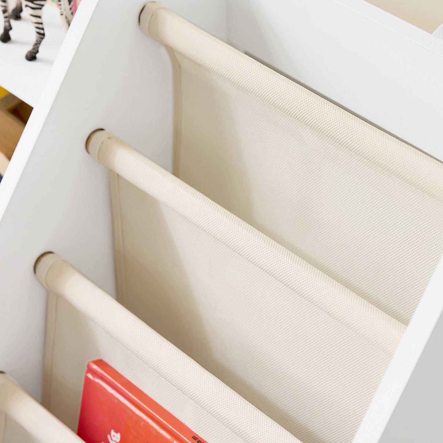 SoBuy KMB119-W Montessori-Kinderbuchregal 3 Ebenen mit Ablage und Stoffkörben, weiß, 80 x 40 x 80 cm