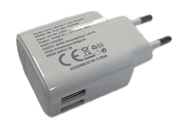 Amitec USB-Ladegerät MyAmi 2 - mit zwei USB-Anschlüssen und Schnellladefunktion und Eu-Stecker - für Smartphone und Tablet - weißer Kunststoff - drei Komma eins bis drei Komma vier A