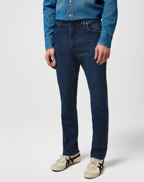 Wrangler - Larston High Stretch Slim Tapered Jean - W30-L30
