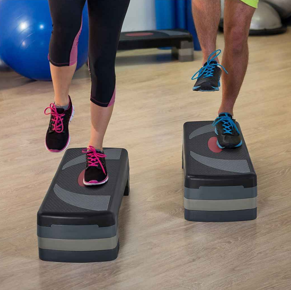 Yaheetech Verstellbarer Step-Up - 79,5 x 30 x 10,5-20 cm - Schwarz mit Grau - Fitness Stepper mit 3 Höhen