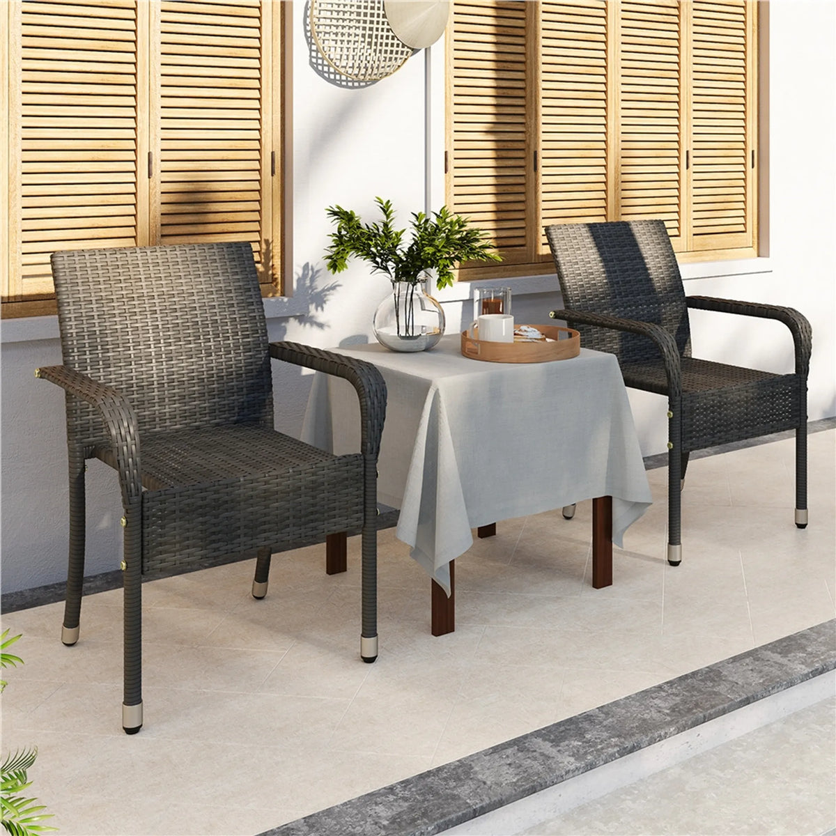 Yaheetech 2er-Set stapelbare Gartenstühle aus PE-Rattan, 58 x 58 x 84 cm – stilvolles Grau – Rattan und Metall