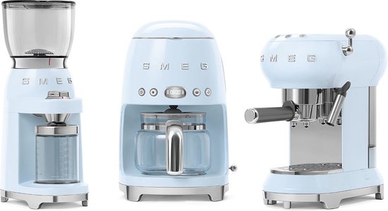 SMEG DCF02PBEU Filterkaffeemaschine – Kaffeemaschine – 10 Tassen – Warmhaltefunktion 40 Min. – Aromaeinstellung – Programmierbare Startfunktion – 50er-Jahre-Stil – Pastellblau
