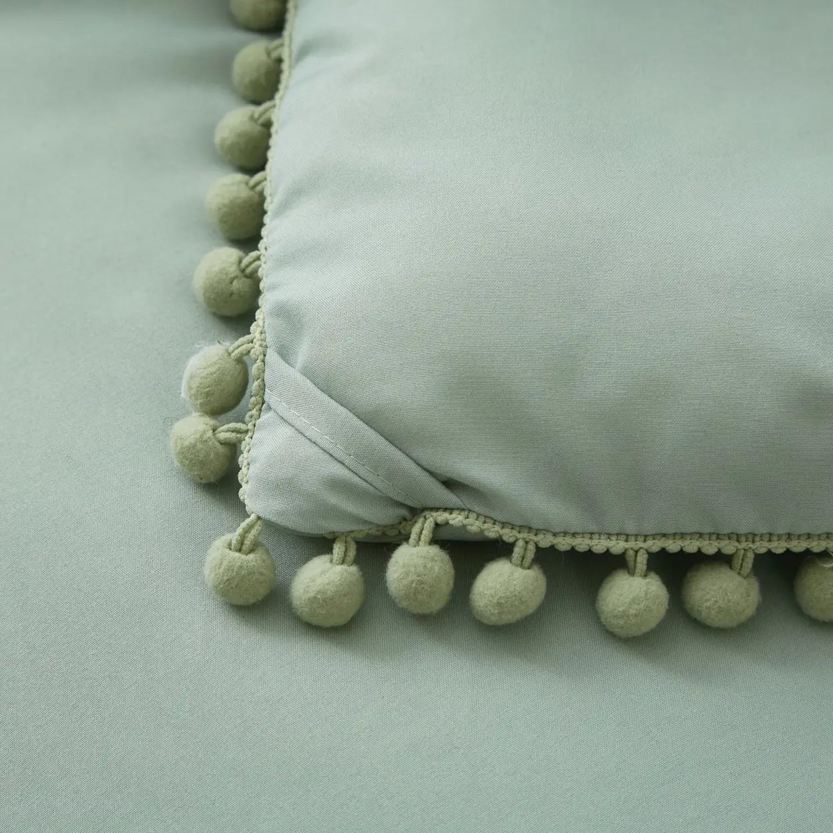 Meeallhome Bettwäscheset mit Pompon-Fransen – 200 x 220 cm + 2 x 80 x 80 cm – Türkis