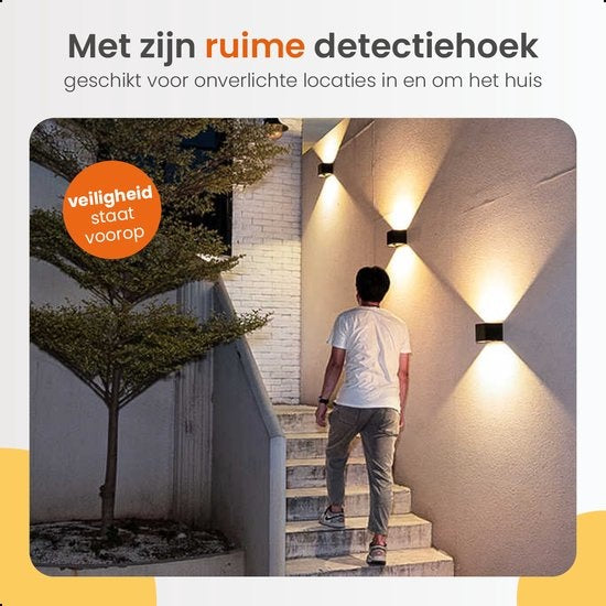 Goliving Wall Lamp Rechargeable - Wandleuchte für Innenräume - Kabellos - Mit Bewegungssensor - USB-C - 4400 mAh - Warmweißes Licht - 10 x 10 x 10 cm - Schwarz