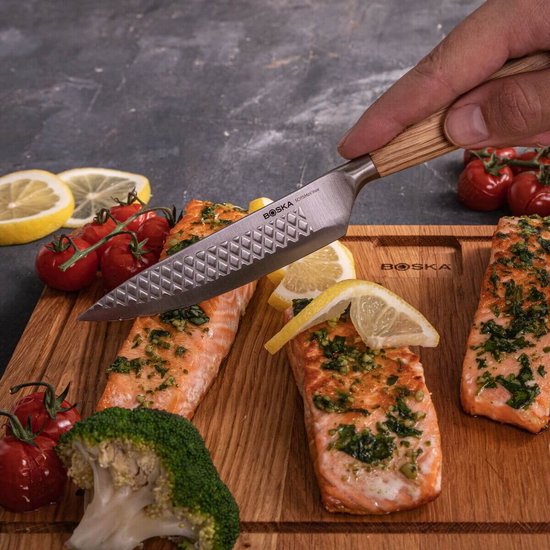 Boska Steakmesser / Steakmesser-Set Oslo+ - 4 Stück - Edelstahl - Für Fleisch und Gemüse - Antihaftbeschichtung - Europäisches Eichenholz