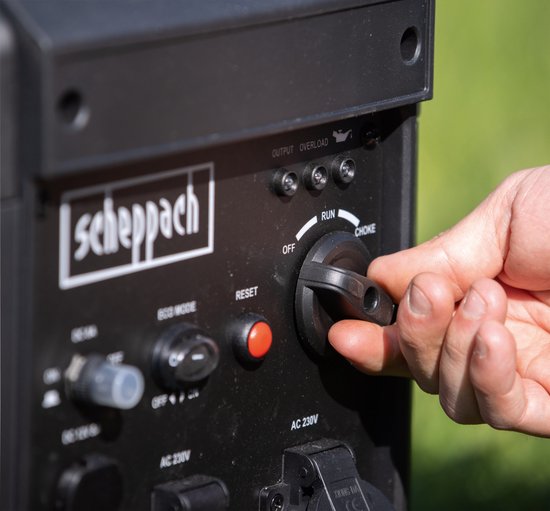 Scheppach Benzingenerator SG3500i – 3500 W – Inverter-Generator – 4,8 PS – Aggregat mit 2x 230 V, 1x 12 V und 2x USB-Anschlüssen – Benzin-Stromgenerator