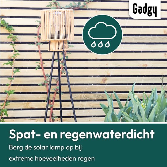 Gadgy Solar-Gartenbeleuchtung, Stehlampe für die Terrasse – Außenlampe mit Solarenergie für Balkon und Garten – Dreifuß-Gartenlampe mit LED-Beleuchtung und USB-Anschluss – Laterne für die Außenbeleuchtung – Braunes Rattan