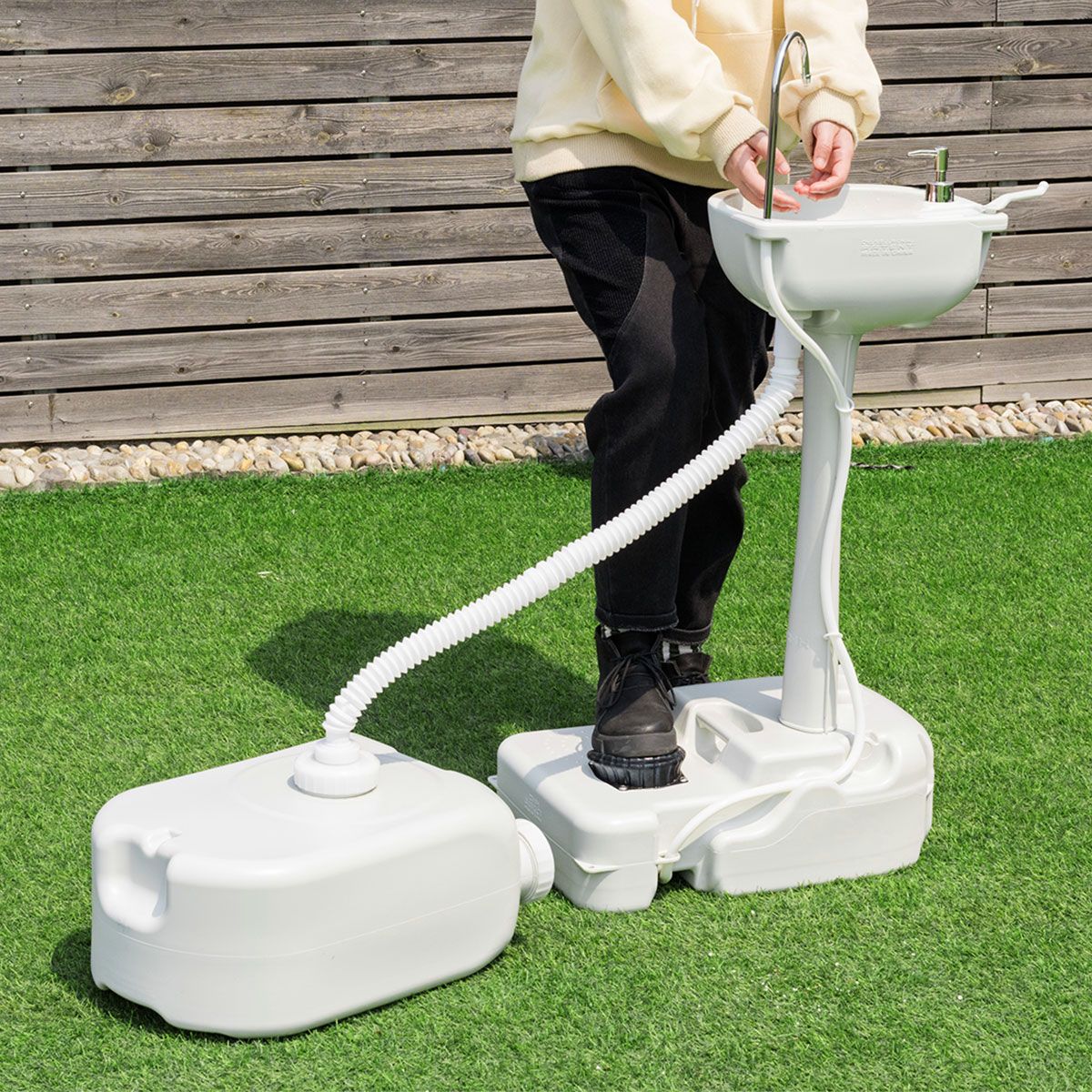 Coast Portable Camping Waschbecken - 17 L Wassertank - Handtuchhalter - Seifenspender - Weiß