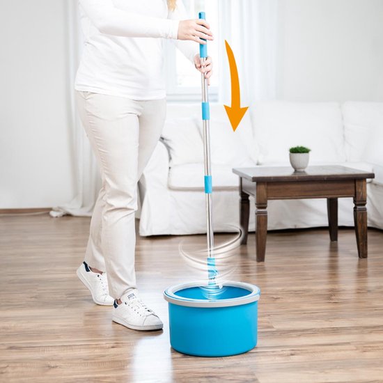 Livington Clean Water Spin Mop Frischwasser-Wischsystem inklusive Reinigungsmittel und Pads – trennt Schmutzwasser von Sauberwasser – Wischmopp für jeden Bodenbelag – um 360° drehbarer Wischkopf – Versandhandelsausgabe