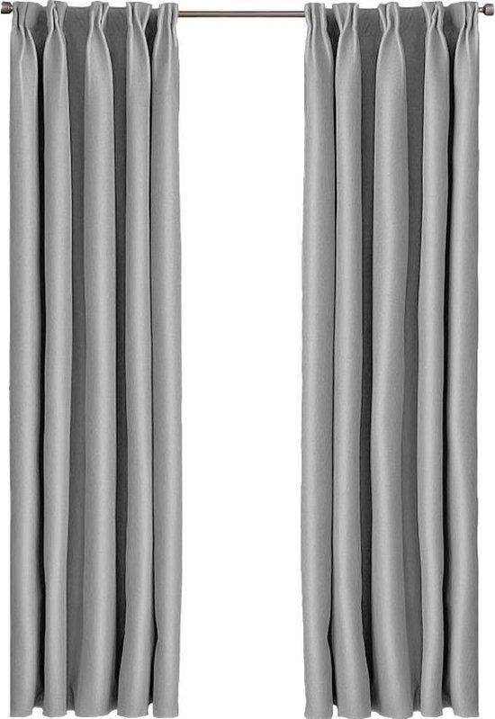 Larson - Luxuriöse Verdunkelungsvorhänge - mit Haken - 1.5m x 2.5m - Hellgrau