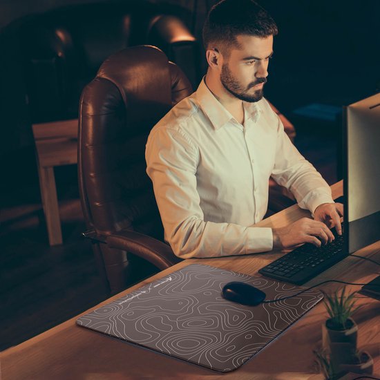 ATTACK SHARK CM05 Gaming-Mauspad aus gehärtetem Glas – Glas-Mauspad – extrem glatte Oberfläche – 9H-Gehärtetes Glas – 45 × 40 cm – eSport-Gaming-Mauspad – schwarze Konturlinie