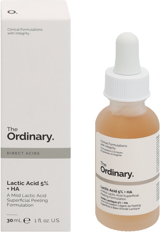 The Ordinary Lactic Acid 5 % + HA 2 % – Gesichtspeeling-Serum für empfindliche Haut