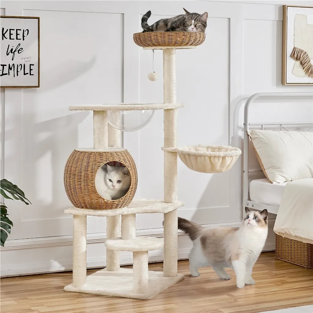 Yaheetech Kratzbaum 137,5 cm aus Rattan mit Katzenhaus, beige