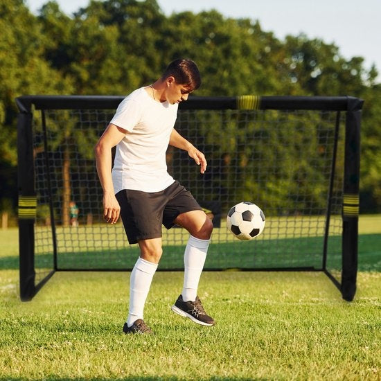 Umbro Fußballtor - 180 x 120 x 60cm - Fußballtor groß - Metall - schwarz/gelb