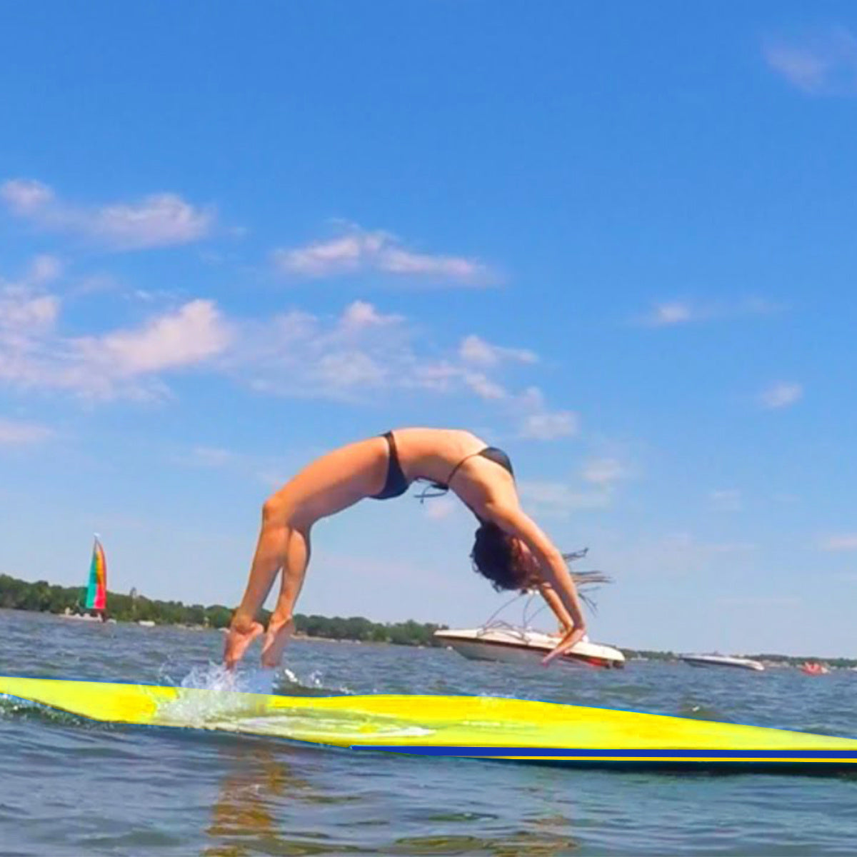 Coast Schwimmende Matte - Schwimmendes Floß - 270 x 180cm - Gelb - bis zu 300kg