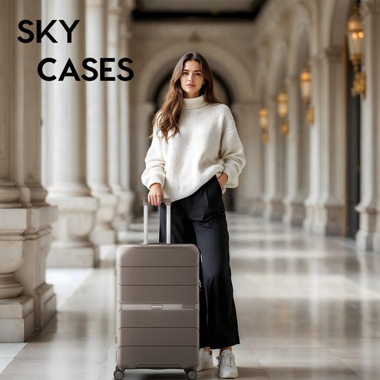 SKYCASES Urban Adventurer - Mittelgroßer Reisekoffer - Zahlenschloss - 44x27x66cm - 78L - Reisekoffer mit Kofferschloss - Spinner-Räder - Champagner V2