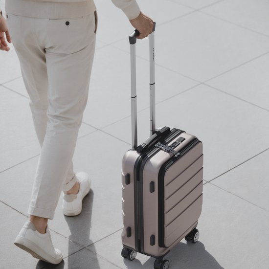 TRVLMORE Reisekoffer – 54 x 37 x 23 cm – Mit Frontfach – 44 l – TSA-Schloss – 4 Rollen – Roségold