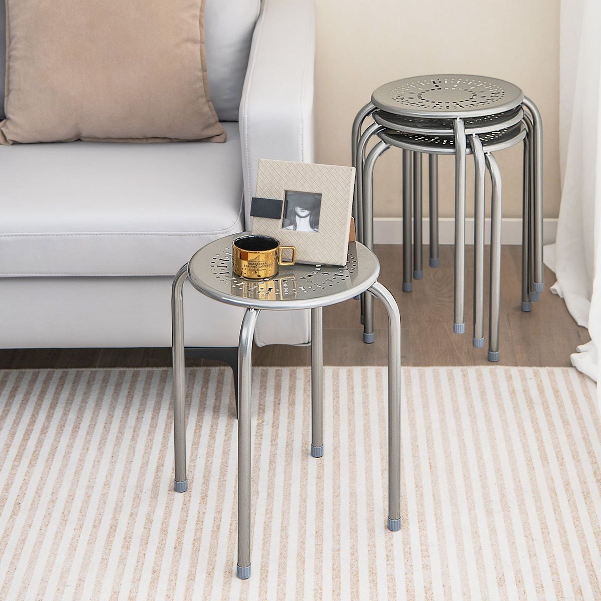 Coast 6-teiliges Set stapelbarer Metallhocker – verstärkter Rahmen – sofort einsatzbereit – grau