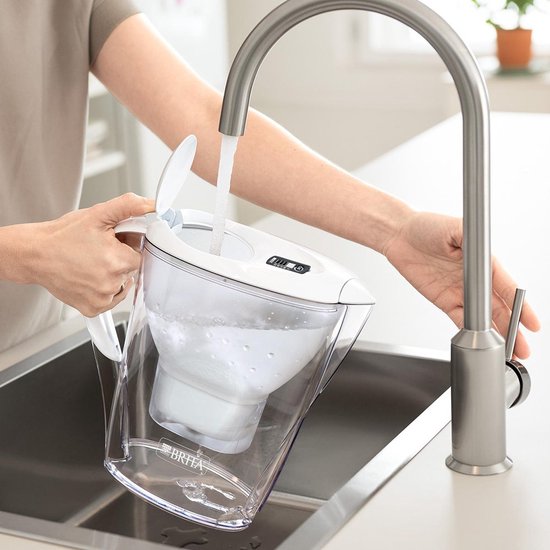 BRITA Marella Wasserfilterkanne 2,4 l + MAXTRA PRO Wasserfilter 1051118